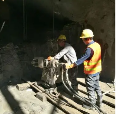 柳南水下抗分散灌浆料特点 水下不分散注浆料介绍