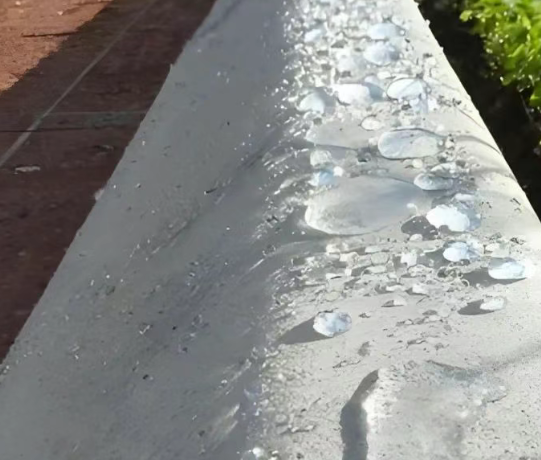 柳南硅烷浸渍涂料在混凝土保护中的应用